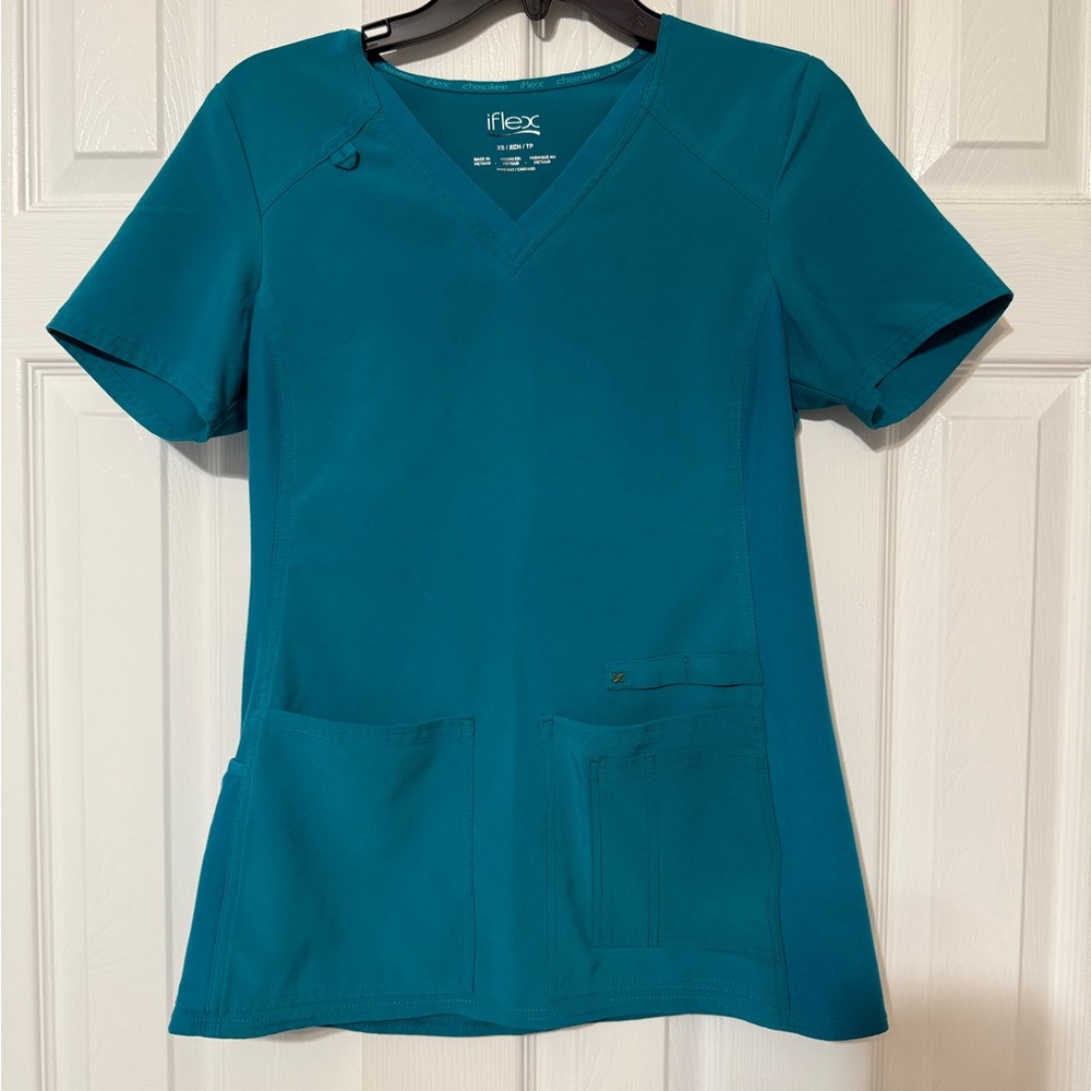 Cherokee iflex scrub set